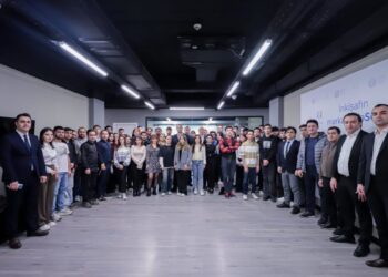 “Rəqəmsal” mövzulu qrant müsabiqəsinin qalibi olan gənclər təşkilatları və gənclərlə görüş keçirilib