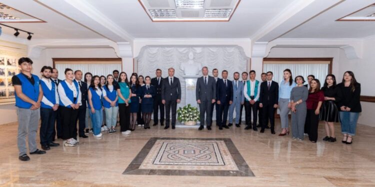 Naxçıvanda “Ulu Öndər irsi və Konstitusiya dəyərləri” mövzusunda gənclərlə görüş keçirilib