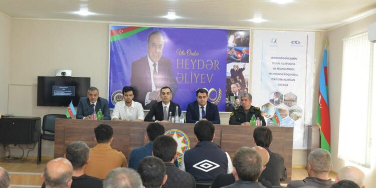 Gənc məhbuslarla görüş keçirildi